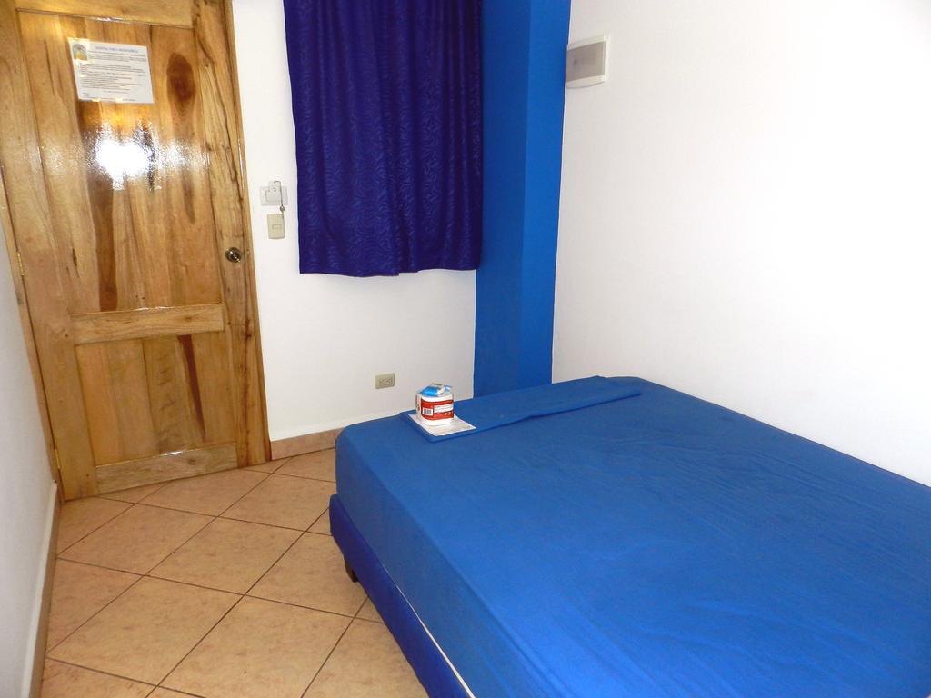 Hostal Yaku Montañita 部屋 写真