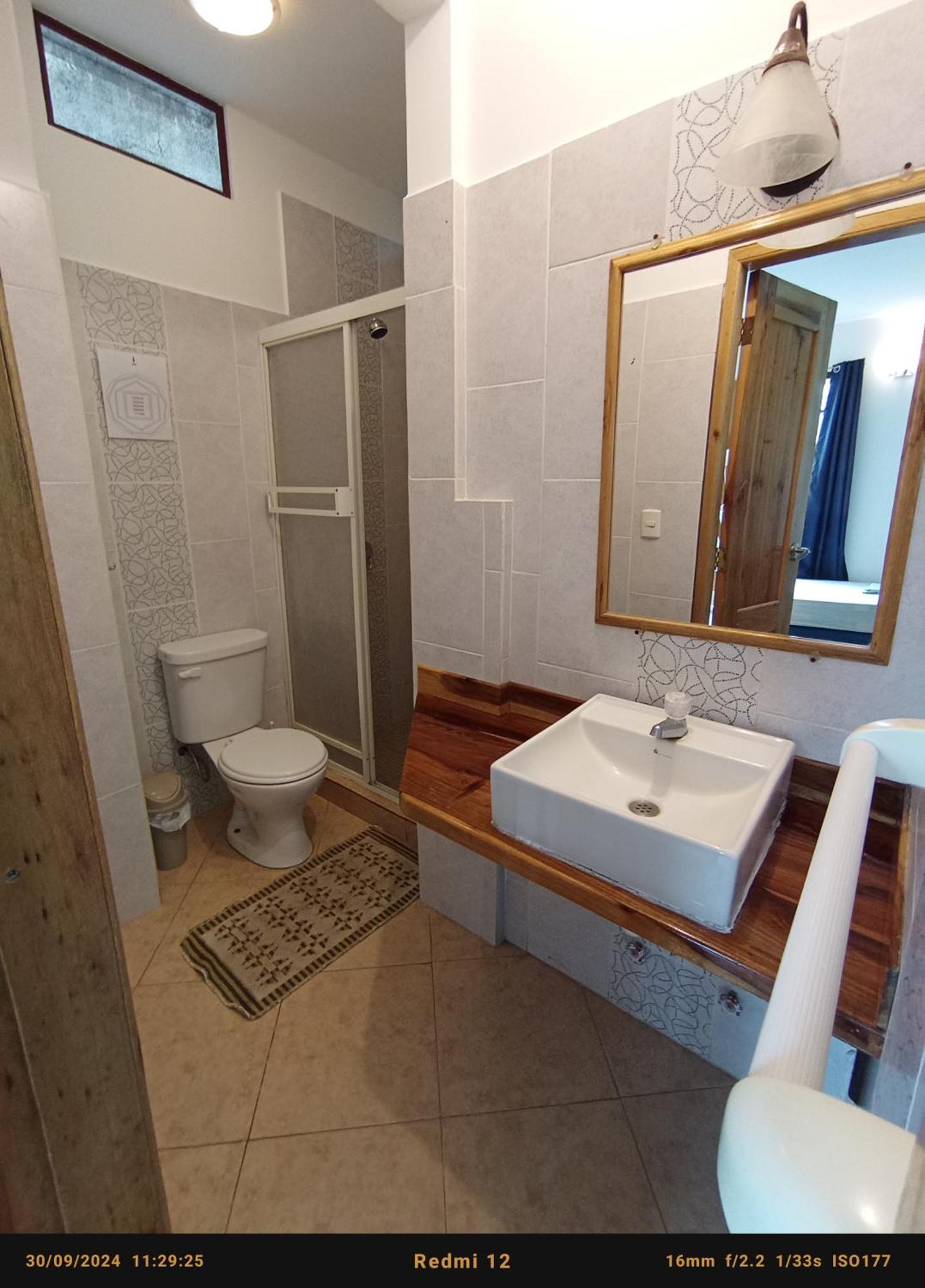 Hostal Yaku Montañita エクステリア 写真
