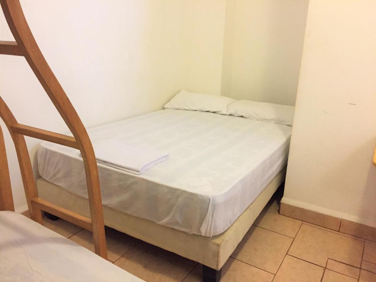 Hostal Yaku Montañita エクステリア 写真